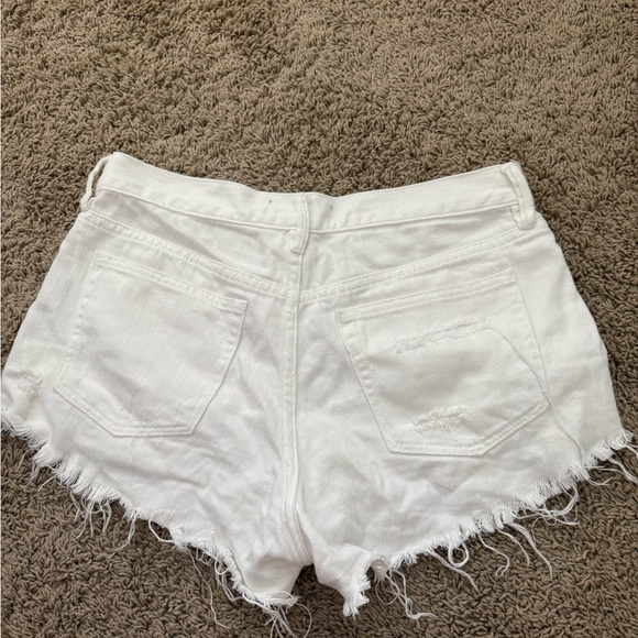 We The Free White Frayed Jean Shorts - Picture 2 of 3